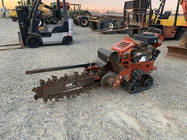 2013 Ditch Witch RT16 Equipment Image0