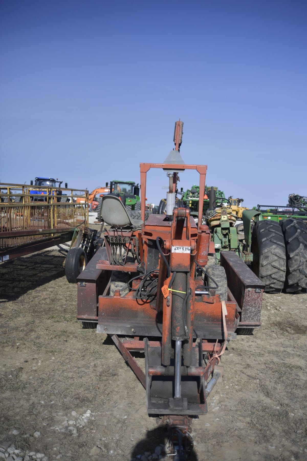 Ditch Witch V30 Equipment Image0