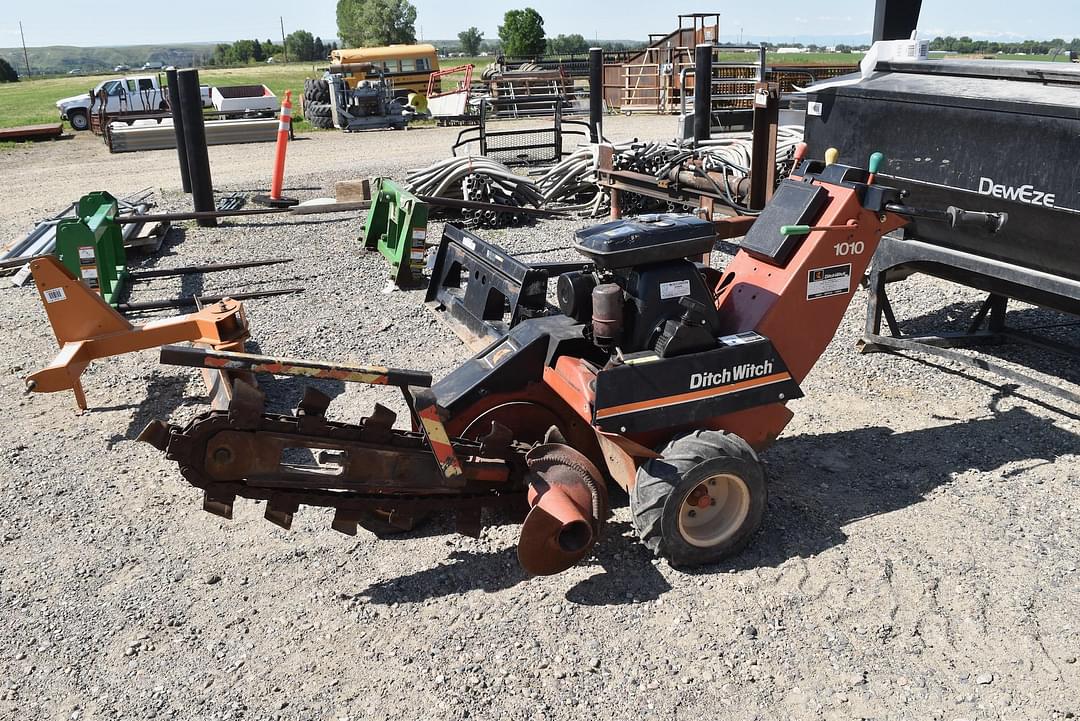 Image of Ditch Witch 1010 Primary image