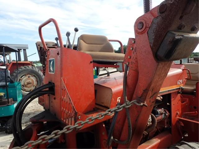 Image of Ditch Witch 5110 equipment image 4