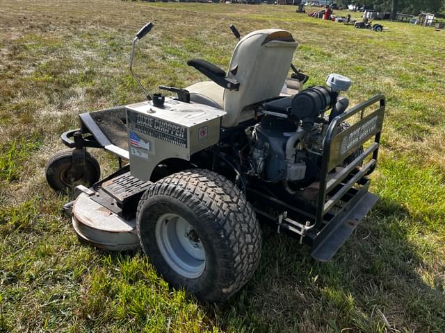 Image of Dixie Chopper XT3000 equipment image 3