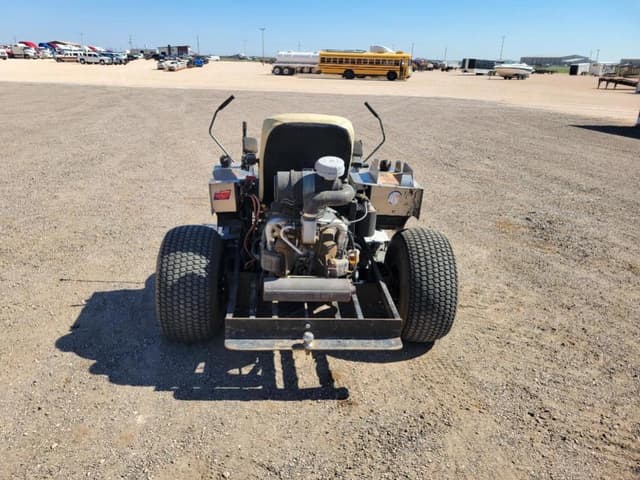Image of Dixie Chopper XT3200 equipment image 3