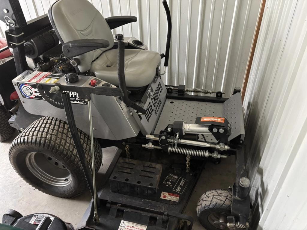 Dixie Chopper Eagle HP Equipment Image0