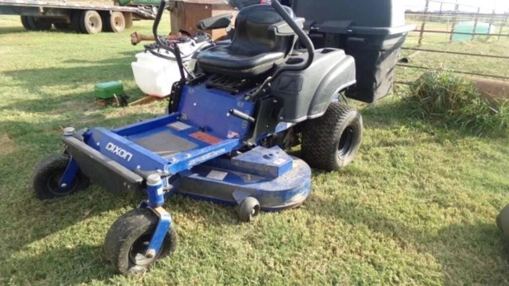SOLD - Dixon Speed ZTR Zero Turn Mower Other Equipment with