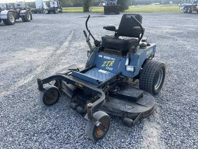 Image of Dixon ZTR 2560 equipment image 2