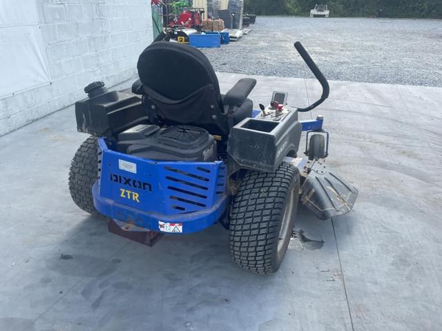 Image of Dixon Ram Ultra ZTR equipment image 3