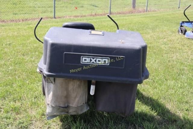 Image of Dixon ZTR 3303 equipment image 2