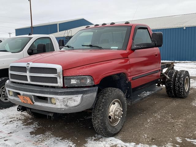 Image of Dodge Ram 3500 equipment image 1