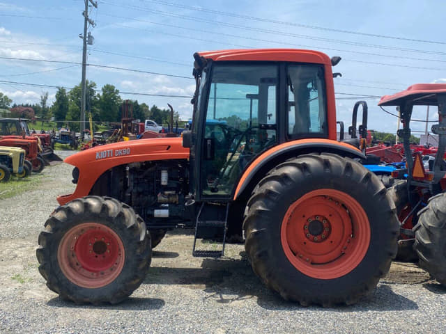 Image of Kioti DK90 equipment image 3