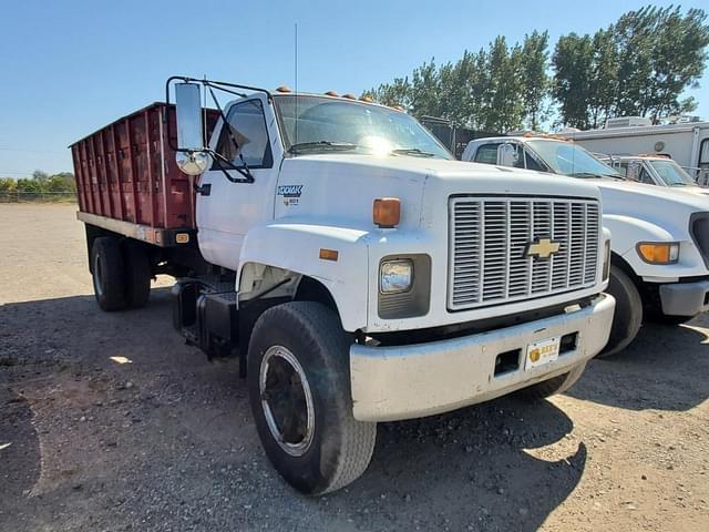 Image of Chevrolet Kodiak equipment image 2