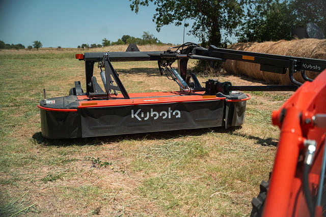 Image of Kubota DM5028 equipment image 4