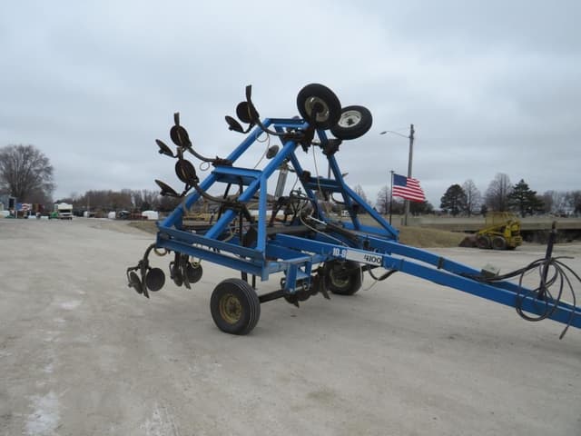 Image of DMI 4100 equipment image 1