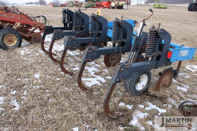 Image of DMI 2500 equipment image 2