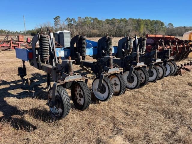 Image of DMI 2500 equipment image 2