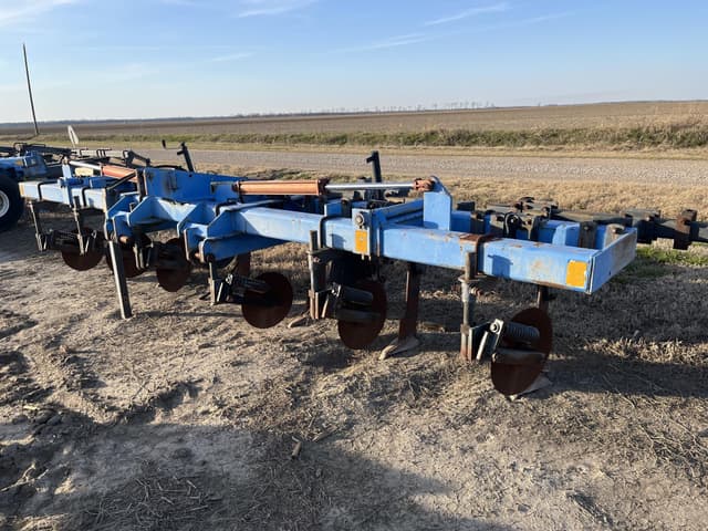 Image of DMI 2500 equipment image 1