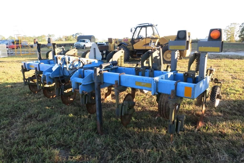 DMI 2500 Equipment Image0