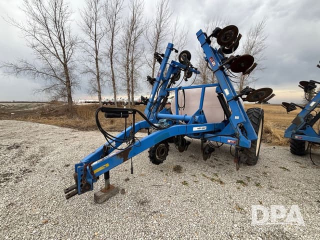 Image of DMI 2800 equipment image 1