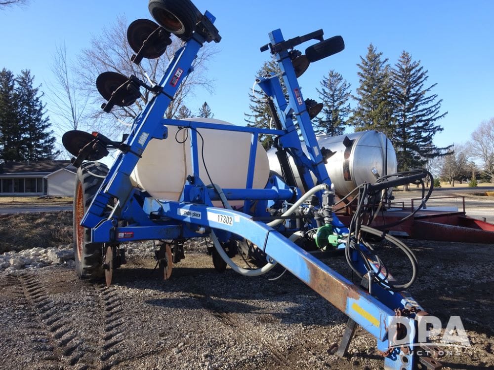 DMI 2800 Equipment Image0