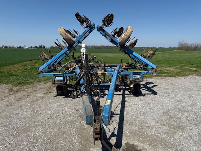 Image of DMI 4100 equipment image 2