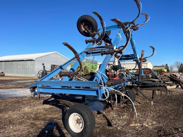 Image of DMI 4100 equipment image 1