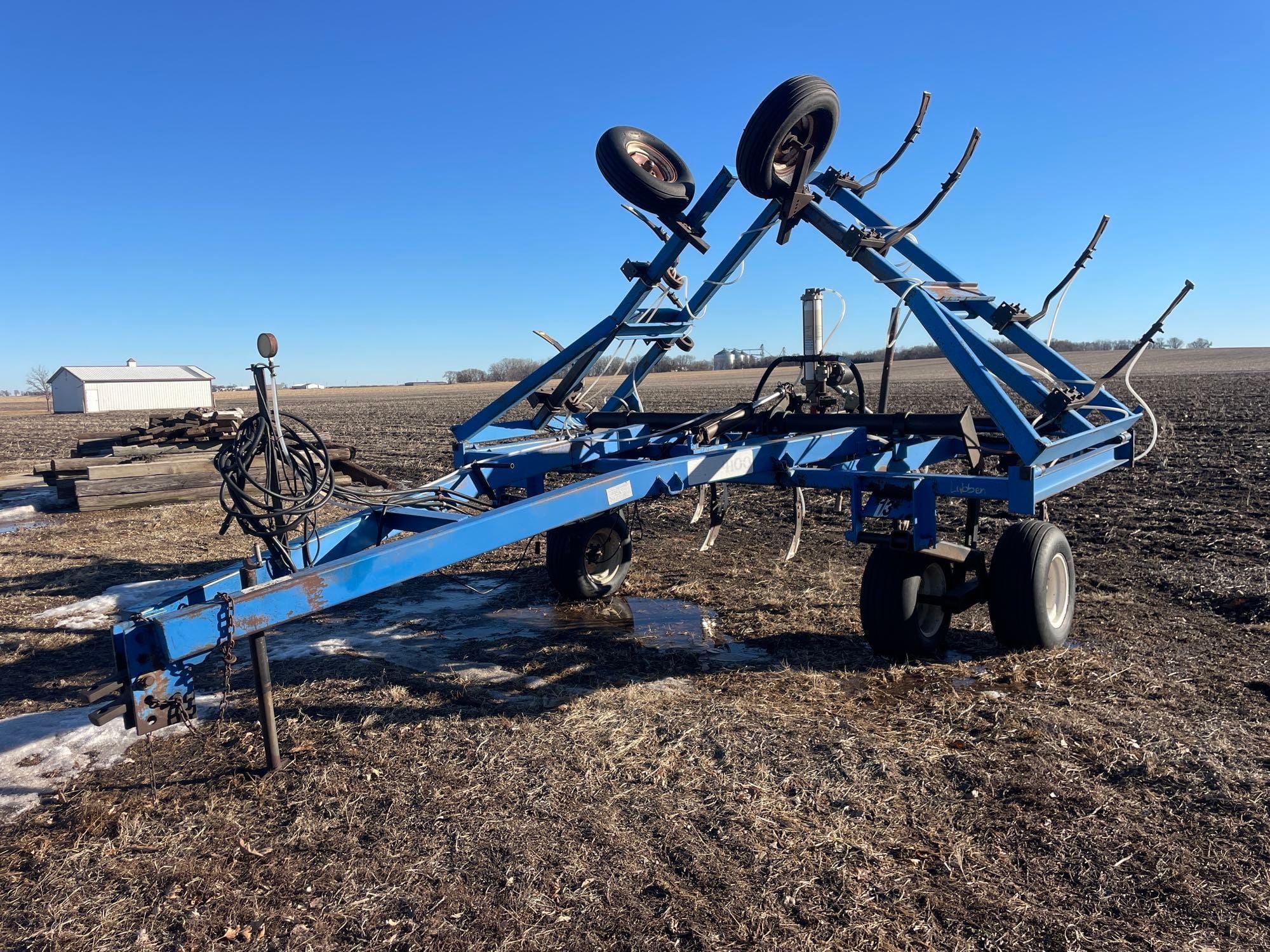 DMI 4100 Equipment Image0