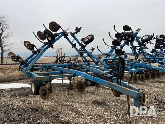 Image of DMI 4100 equipment image 2