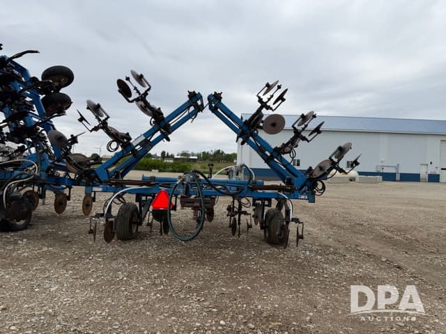 Image of DMI 4100 equipment image 3