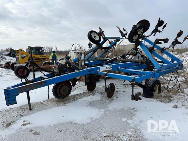 Image of DMI 4100 equipment image 2