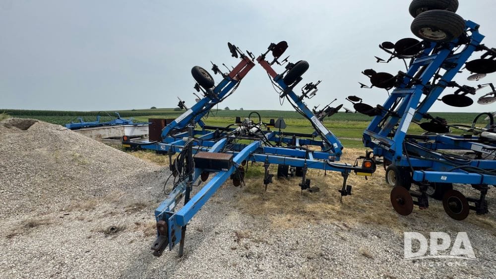DMI 4250 Equipment Image0