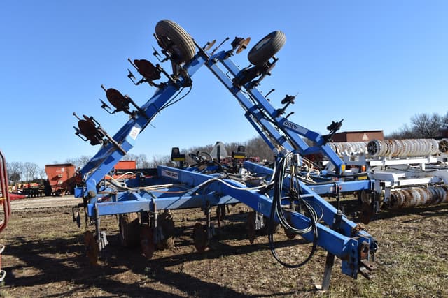 Image of DMI 4300 equipment image 2