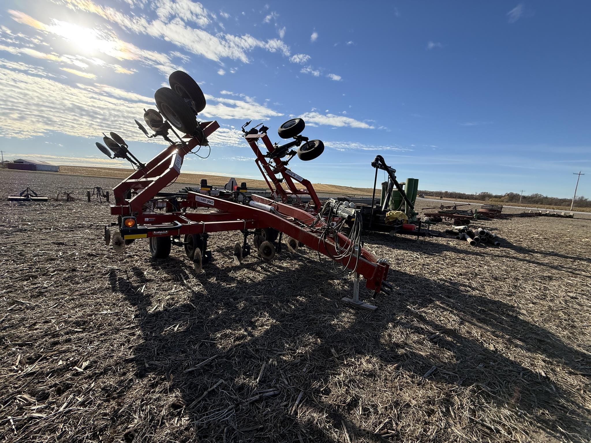 DMI 4300 Equipment Image0