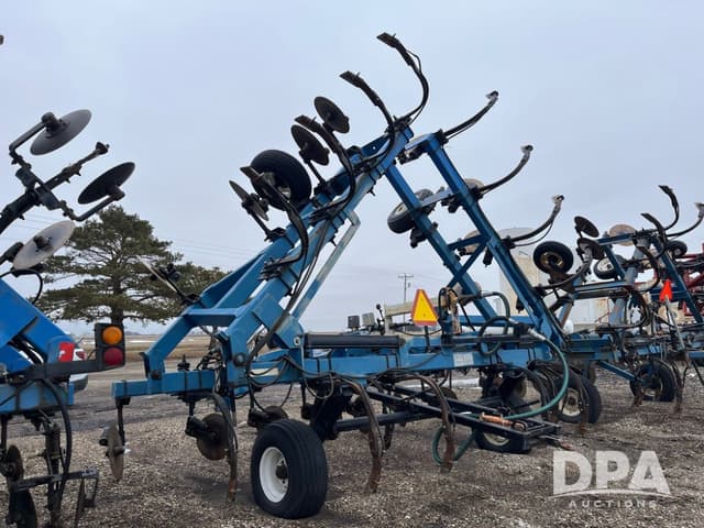 Image of DMI 4300 equipment image 3