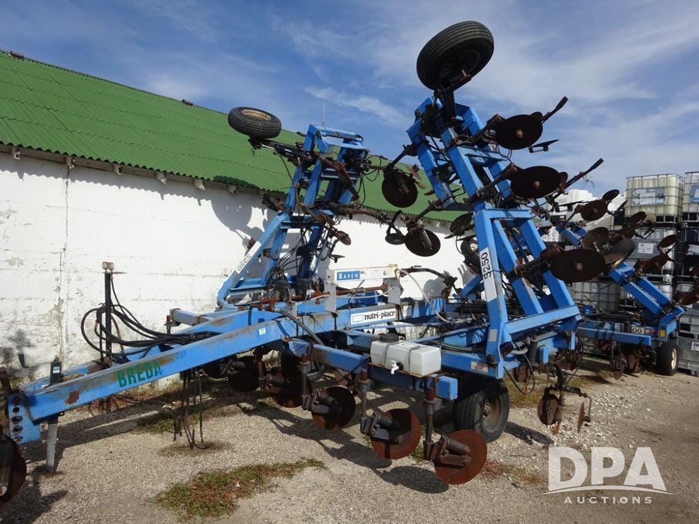 DMI 5250 Equipment Image0