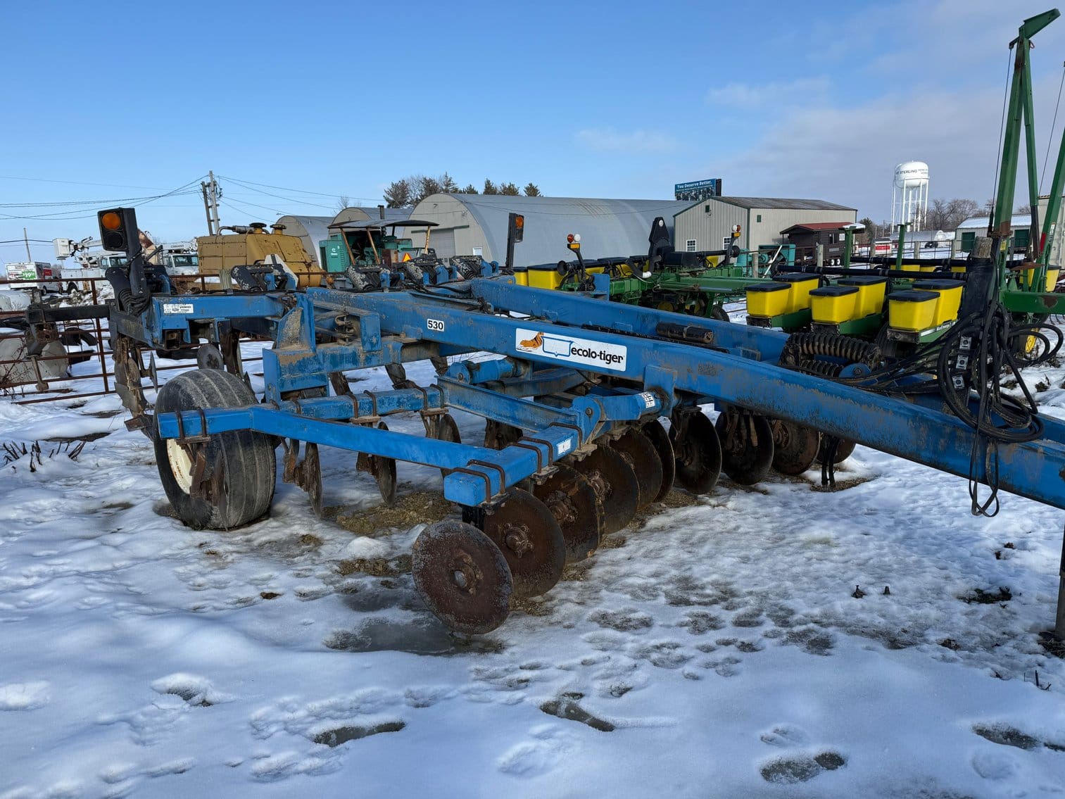 DMI Ecolo-Tiger 530 Equipment Image0