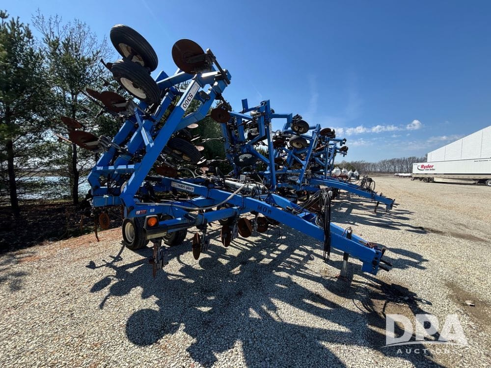 DMI 5300 Equipment Image0