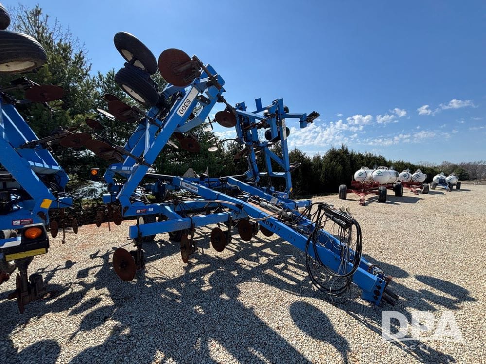 DMI 5300 Equipment Image0