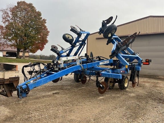 DMI 5300 Equipment Image0