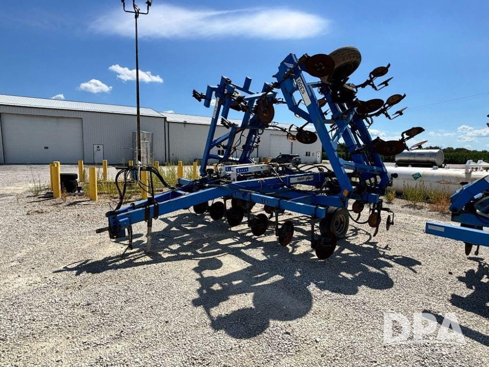 DMI 5300 Equipment Image0