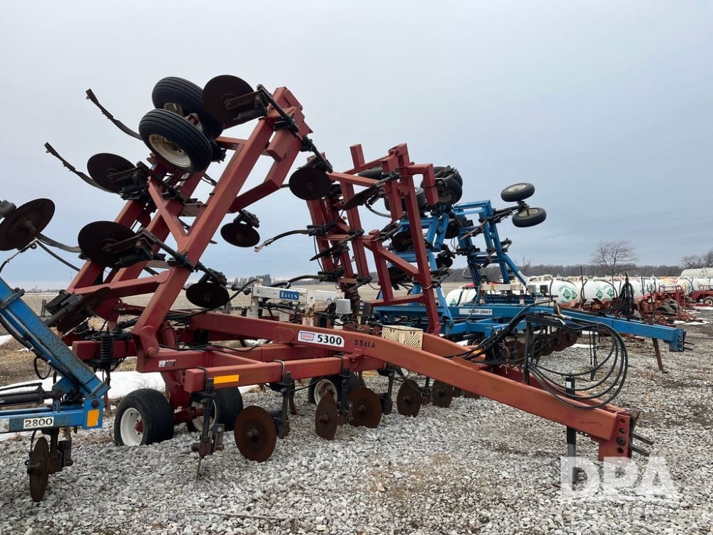 DMI 5300 Equipment Image0