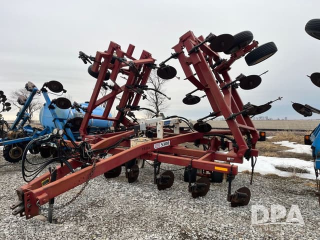 Image of DMI 5300 equipment image 2