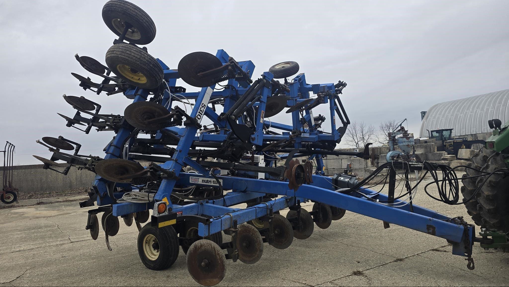 DMI 5310 Equipment Image0