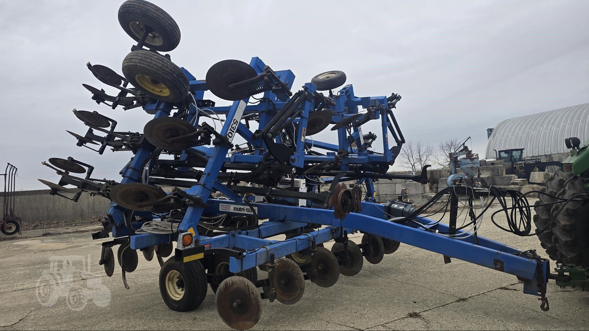 DMI 5310 Equipment Image0