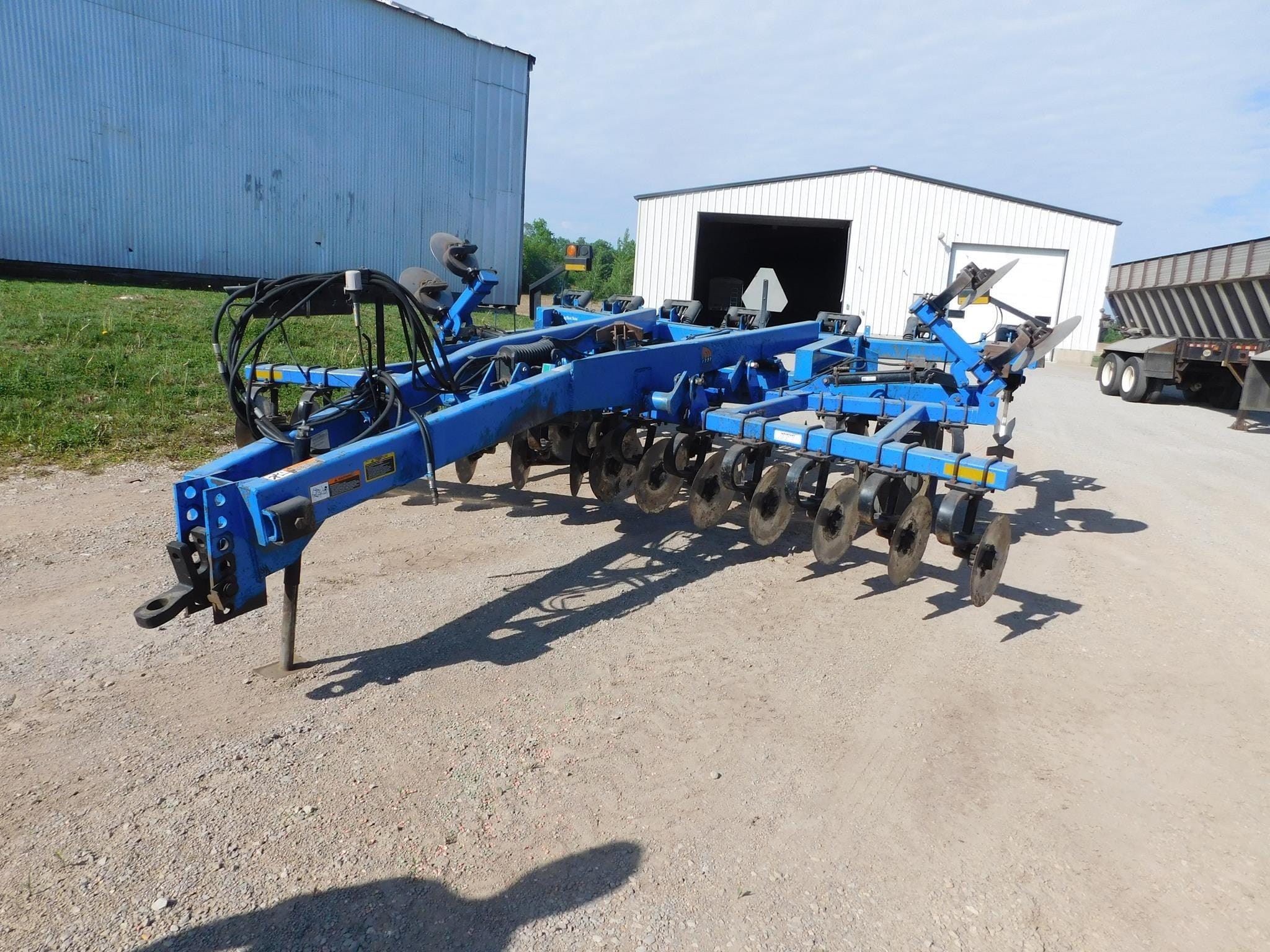 DMI Ecolo-Tiger 730B Equipment Image0