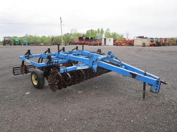 Main image DMI Colter-Champ II