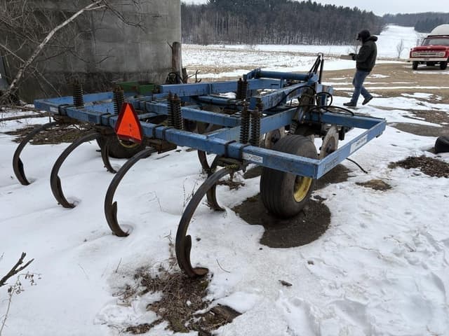 Image of DMI Colter-Champ II equipment image 2