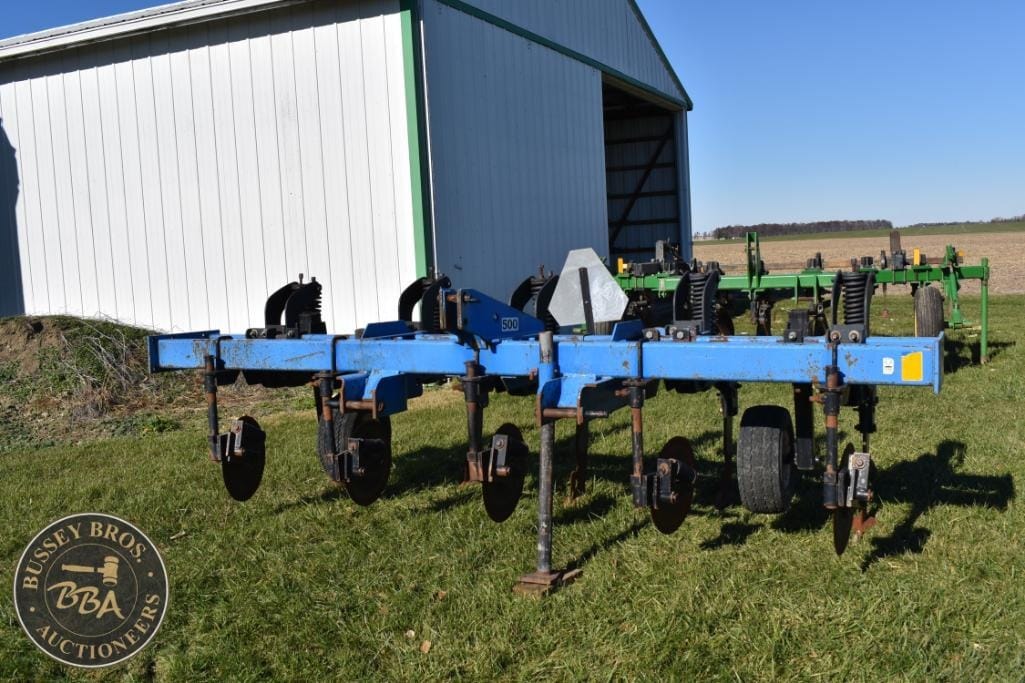 DMI ET5 Equipment Image0