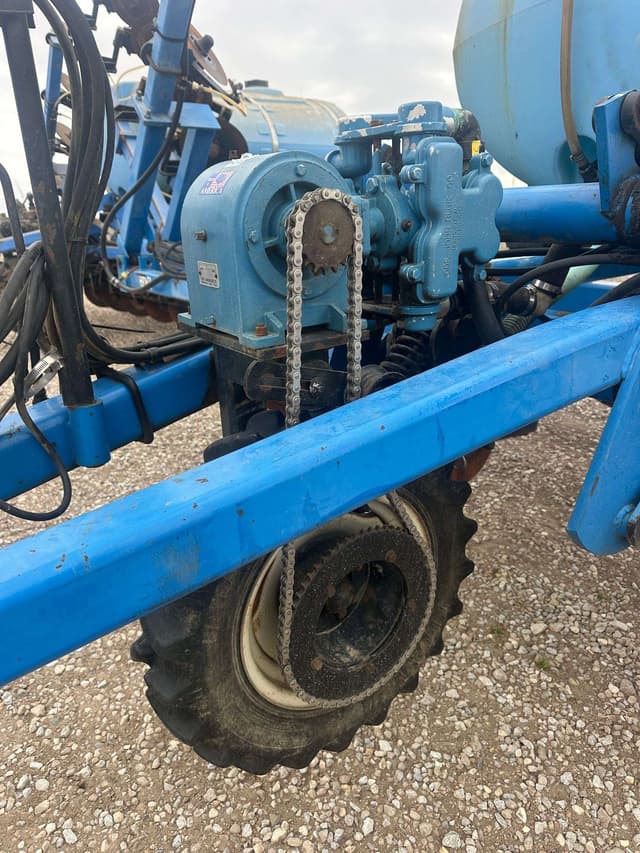 Image of DMI 2800 equipment image 2