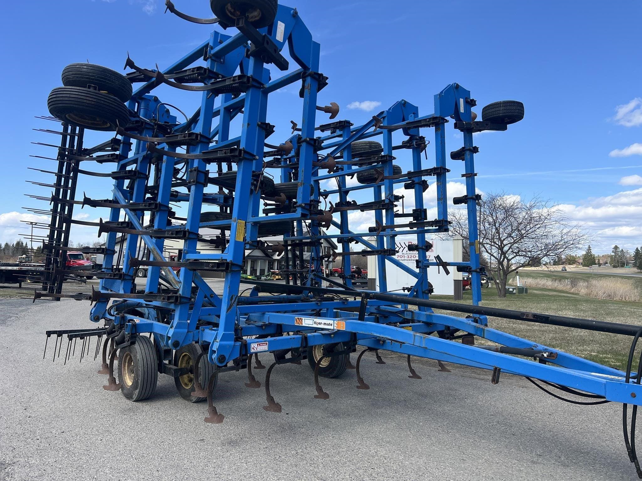 DMI Tigermate Equipment Image0