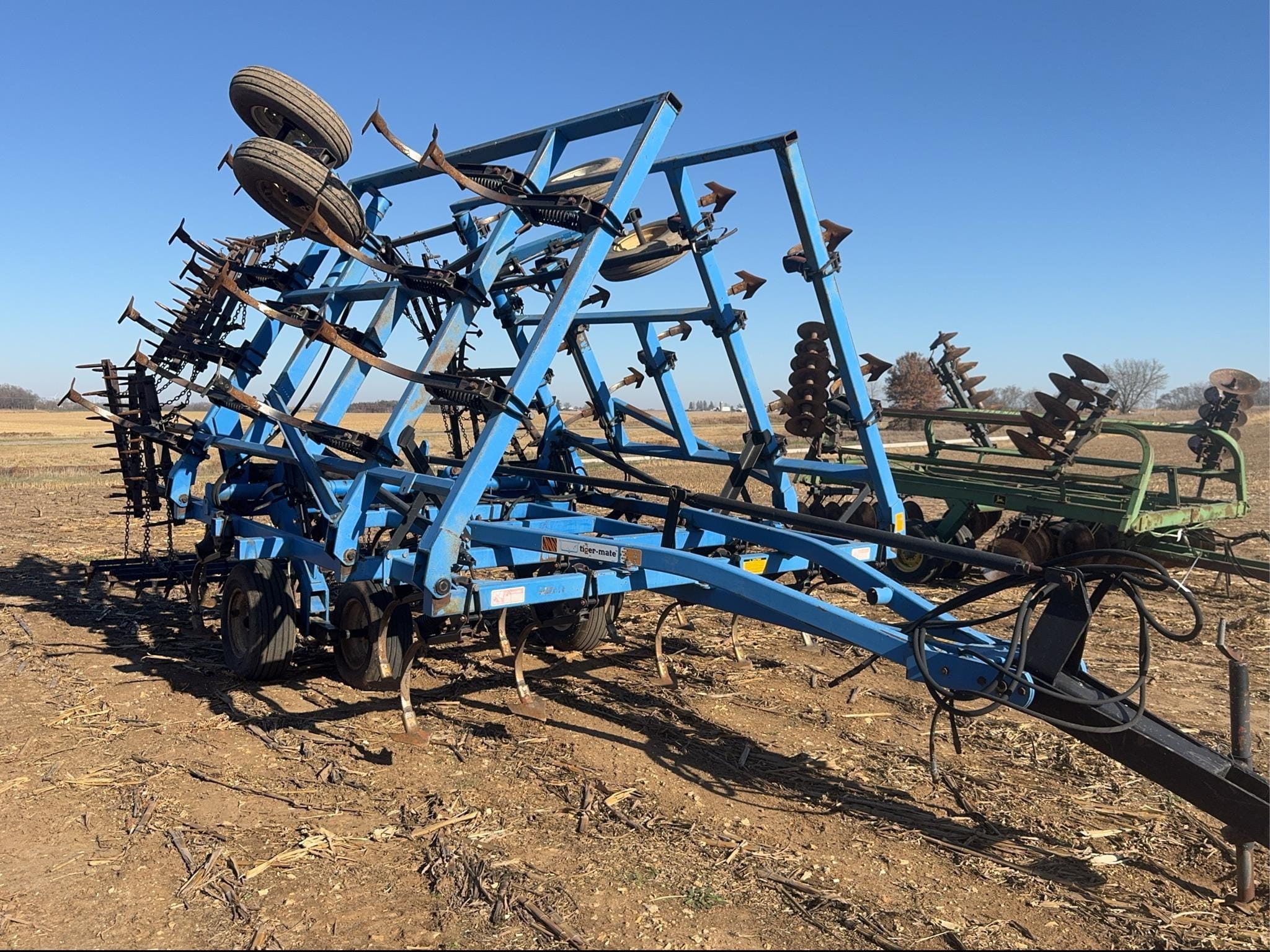 DMI Tigermate Equipment Image0