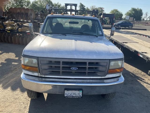 Image of Ford F-350 equipment image 1
